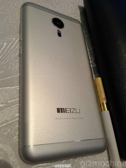 Meizu MX5 cũng có vỏ kim loại bắt mắt Meizu MX5 cũng có vỏ kim loại bắt mắt