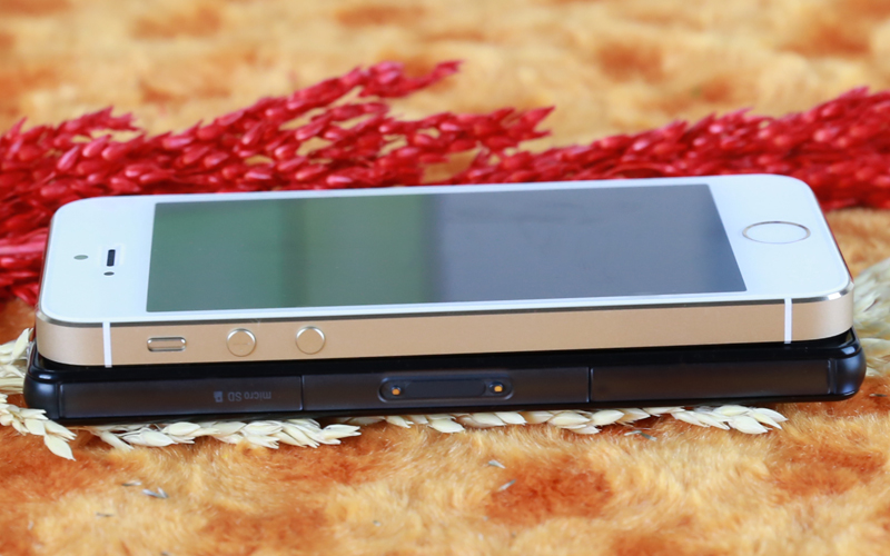 Z3C vs iPhone 5S