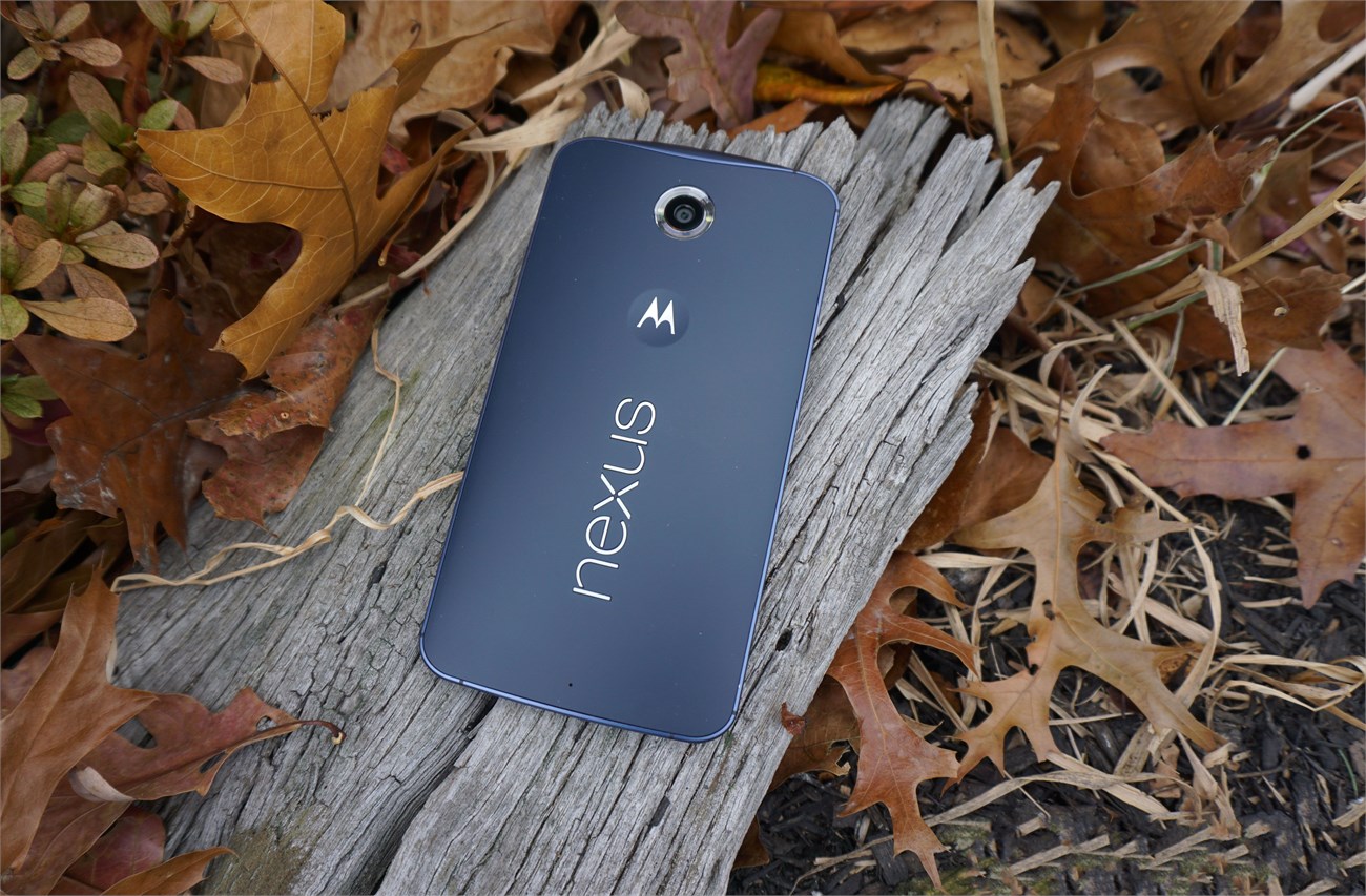 6 smartphone đã không được mỏng mà còn 'bự quá mức quy định' 6 smartphone đã không được mỏng mà còn 'bự quá mức quy định'
