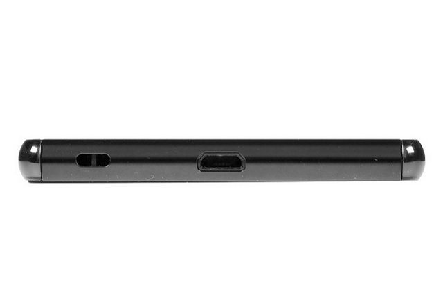 canh-duoi Review-Xperia-Z3-Plus-3