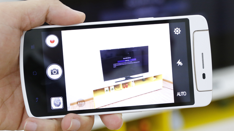 Giao diện camera của Oppo N1 mini Giao diện camera của Oppo N1 mini