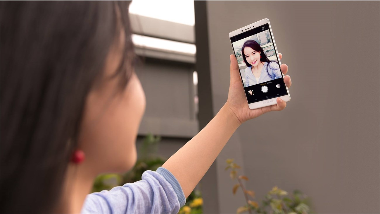 OPPO R7 Plus OPPO R7 Plus