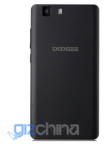 Doogee X5 có màu đen và trắng 1