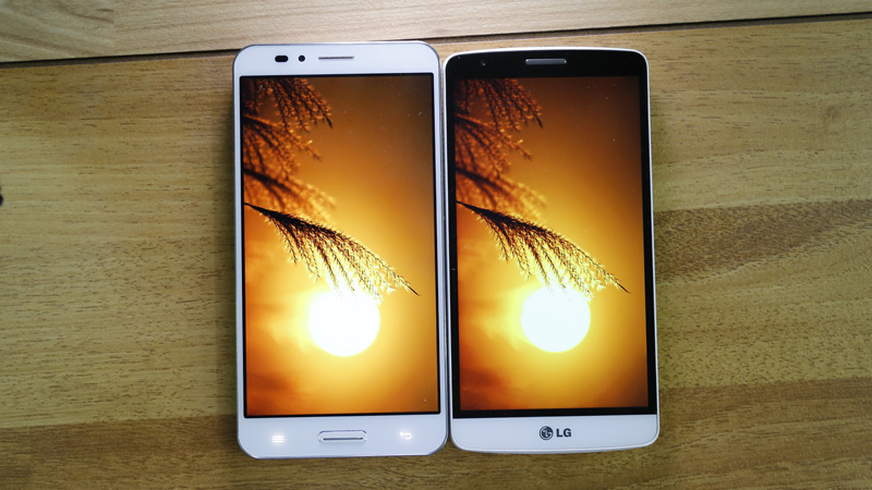 Pantech Vega Secret Up A900L và LG G3 Stylus Pantech Vega Secret Up A900L và LG G3 Stylus