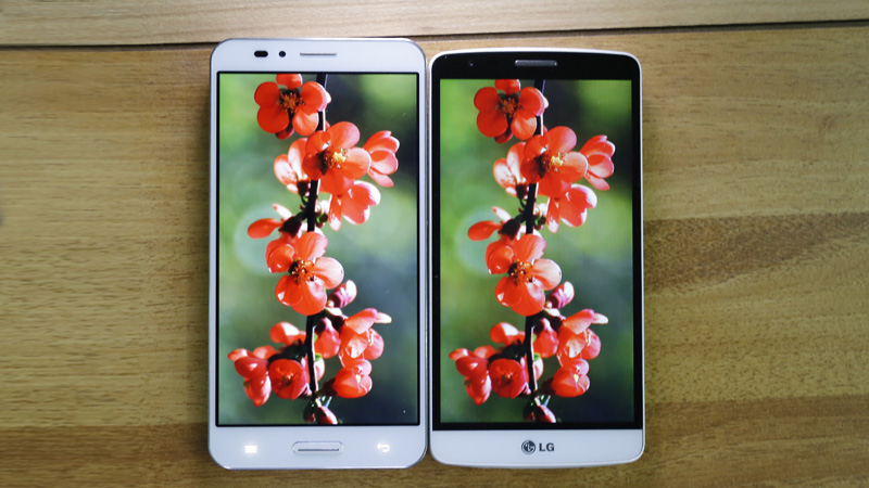 Pantech Vega Secret Up A900L và LG G3 Stylus Pantech Vega Secret Up A900L và LG G3 Stylus
