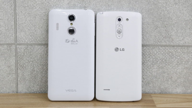 Pantech Vega Secret Up A900L và LG G3 Stylus Pantech Vega Secret Up A900L và LG G3 Stylus