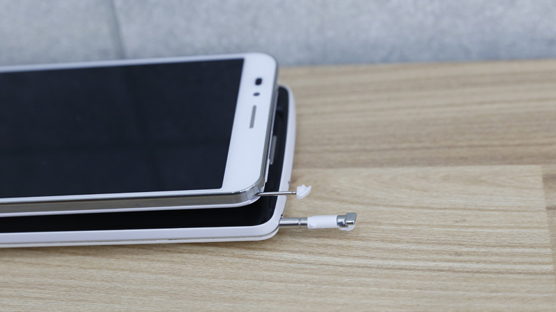 Pantech Vega Secret Up A900L và LG G3 Stylus Pantech Vega Secret Up A900L và LG G3 Stylus