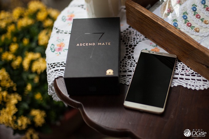 Ảnh rò rỉ được cho là Huawei Mate 8 Ảnh rò rỉ được cho là Huawei Mate 8