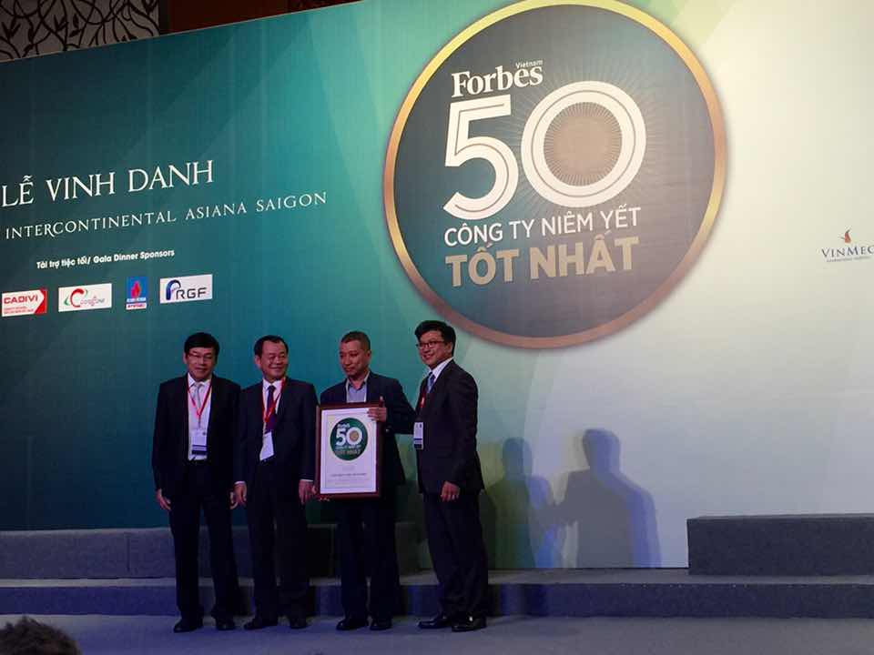 forbes Việt Nam bình chọn Thegioididong top 10 2015 forbes Việt Nam bình chọn Thegioididong top 10 2015