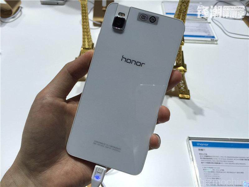 Cụm camera bật độc đáo của Honor 7i 5 Cụm camera bật độc đáo của Honor 7i 5