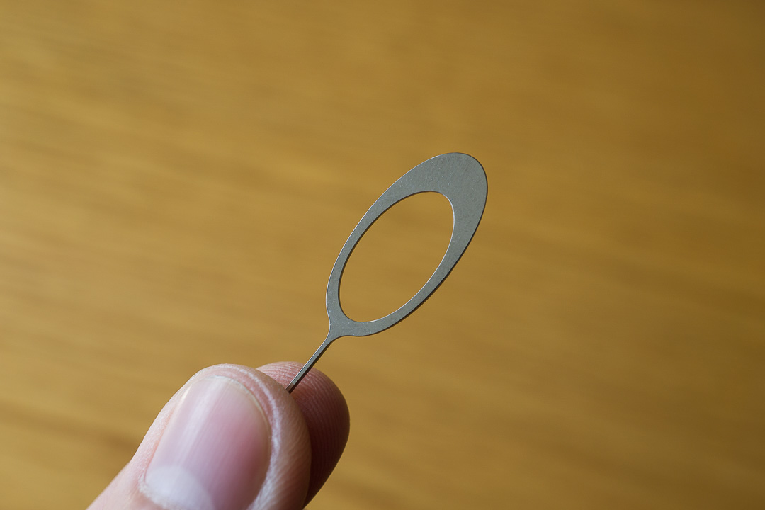 Cây lấy sim Mở hộp R7 Lite