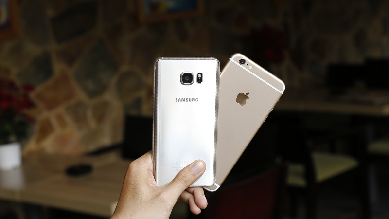 Galaxy Note 5 và iPhone 6 Plus