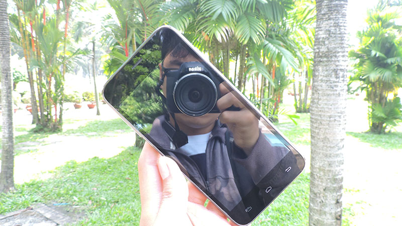 mặt trước mobell nova f2