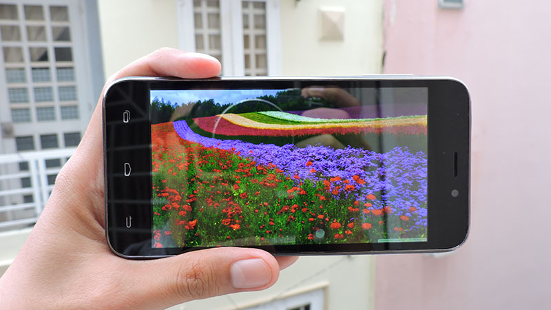 Màn hình mobell nova f2