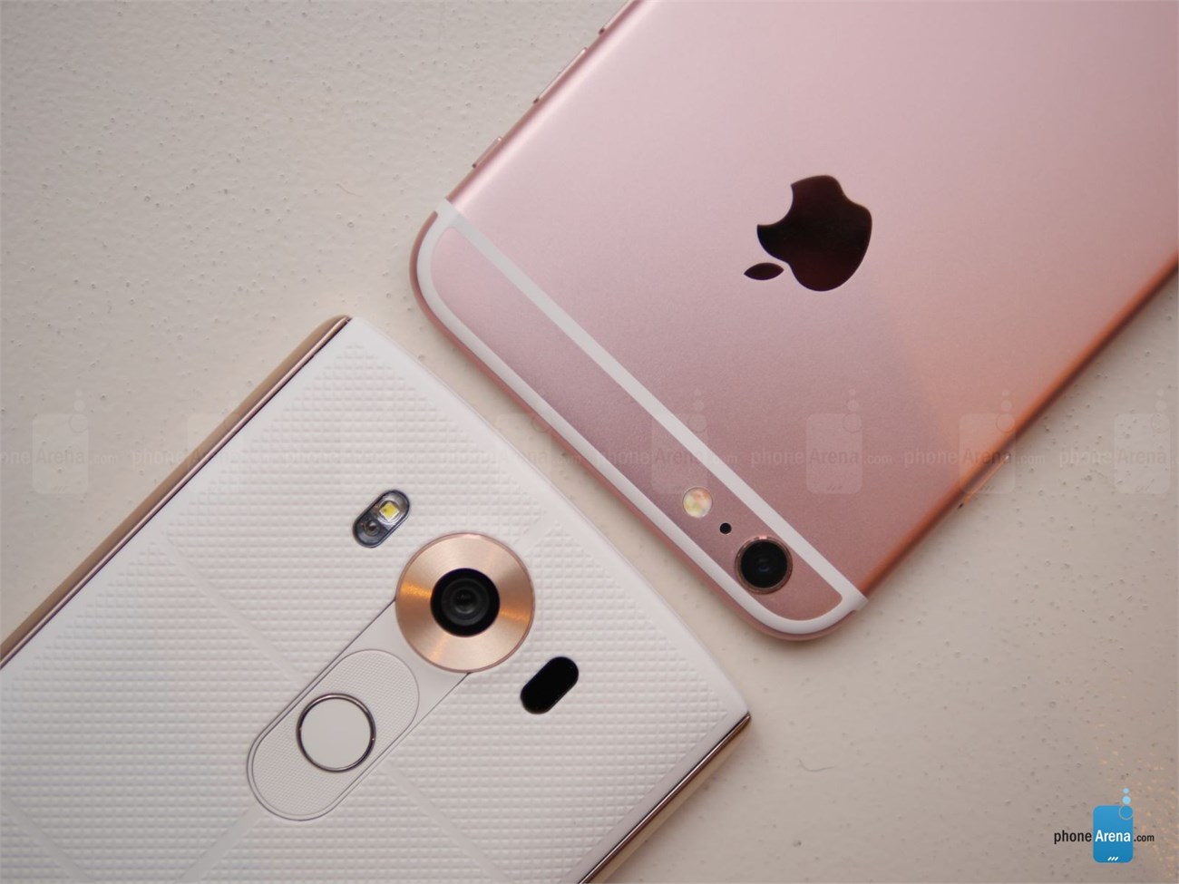 lg v10 iPhone 6s Plus vs LG V10