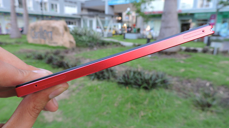 Các cạnh của lenovo vibe shot Các cạnh của lenovo vibe shot