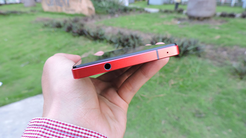 Các cạnh của lenovo vibe shot Các cạnh của lenovo vibe shot
