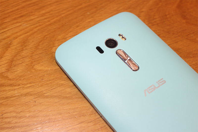 Đánh giá ASUS Zenfone Selfie