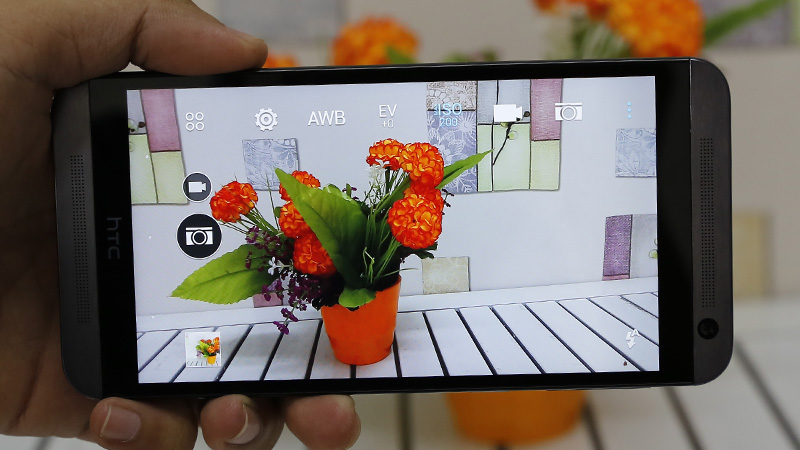 Giao diện camera HTC One E9 Dual