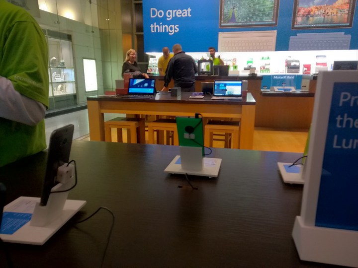 Lumia 950 XL và Lumia 1520 Lumia 950 XL và Lumia 1520