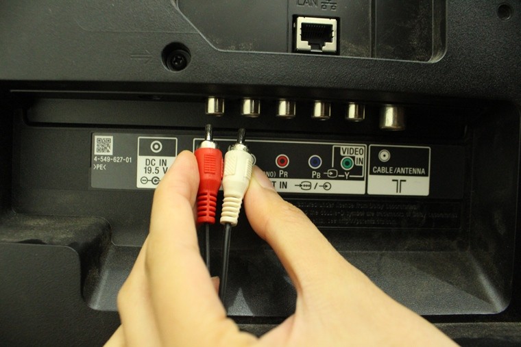 Kiểm tra các đầu nối thiết bị ngoài của tivi