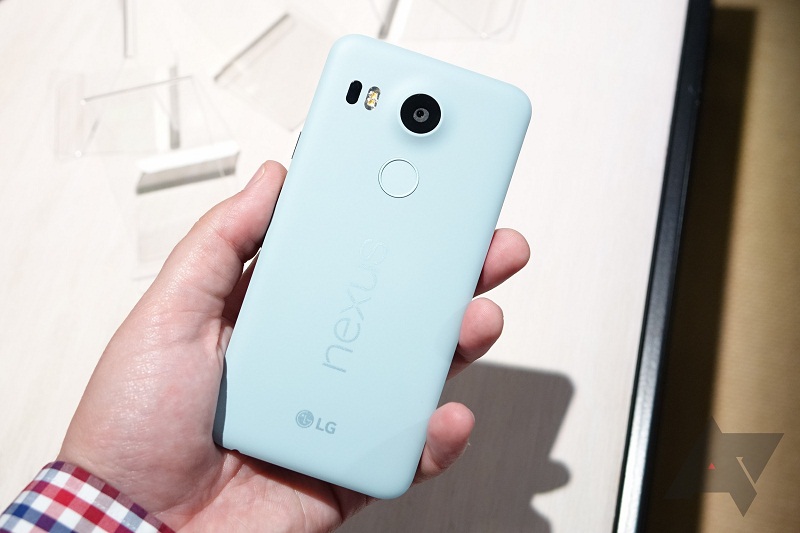 Camera 12.3MP mặt sau Camera 12.3MP mặt sau