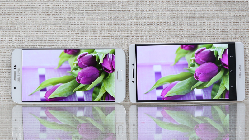 So sánh màn hình hiển thị Samsung Galaxy A8 và Oppo R7 Plus