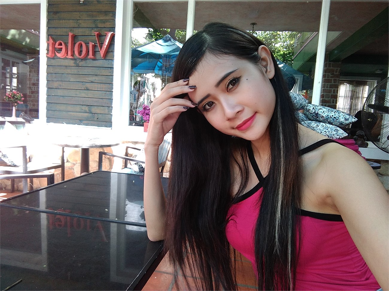 Ảnh selfie được chụp từ camera trước 5MP của Wiko Ridge Fab 4G Ảnh selfie được chụp từ camera trước 5MP của Wiko Ridge Fab 4G