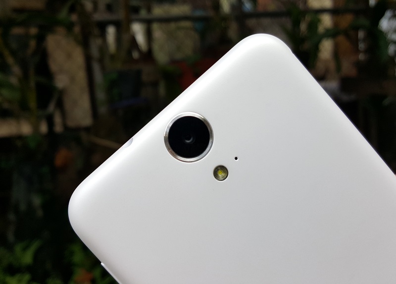 Camera sau One E9