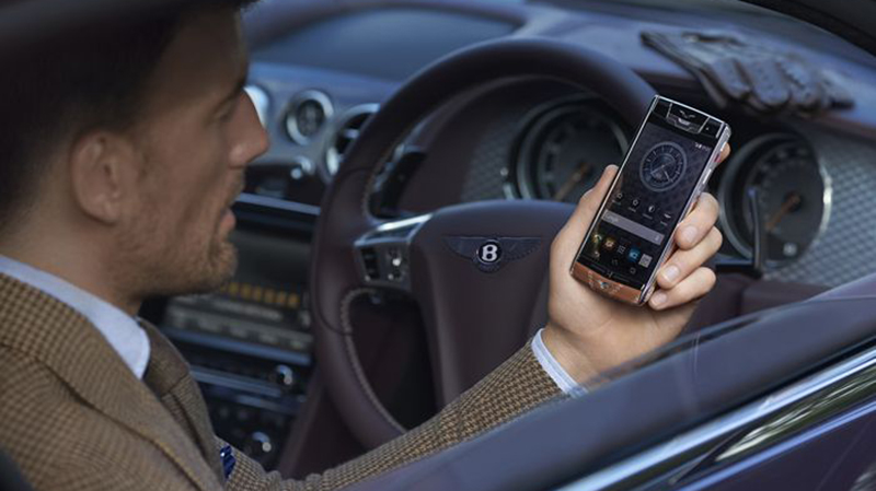 Vertu lại được bán lại Vertu lại được bán lại