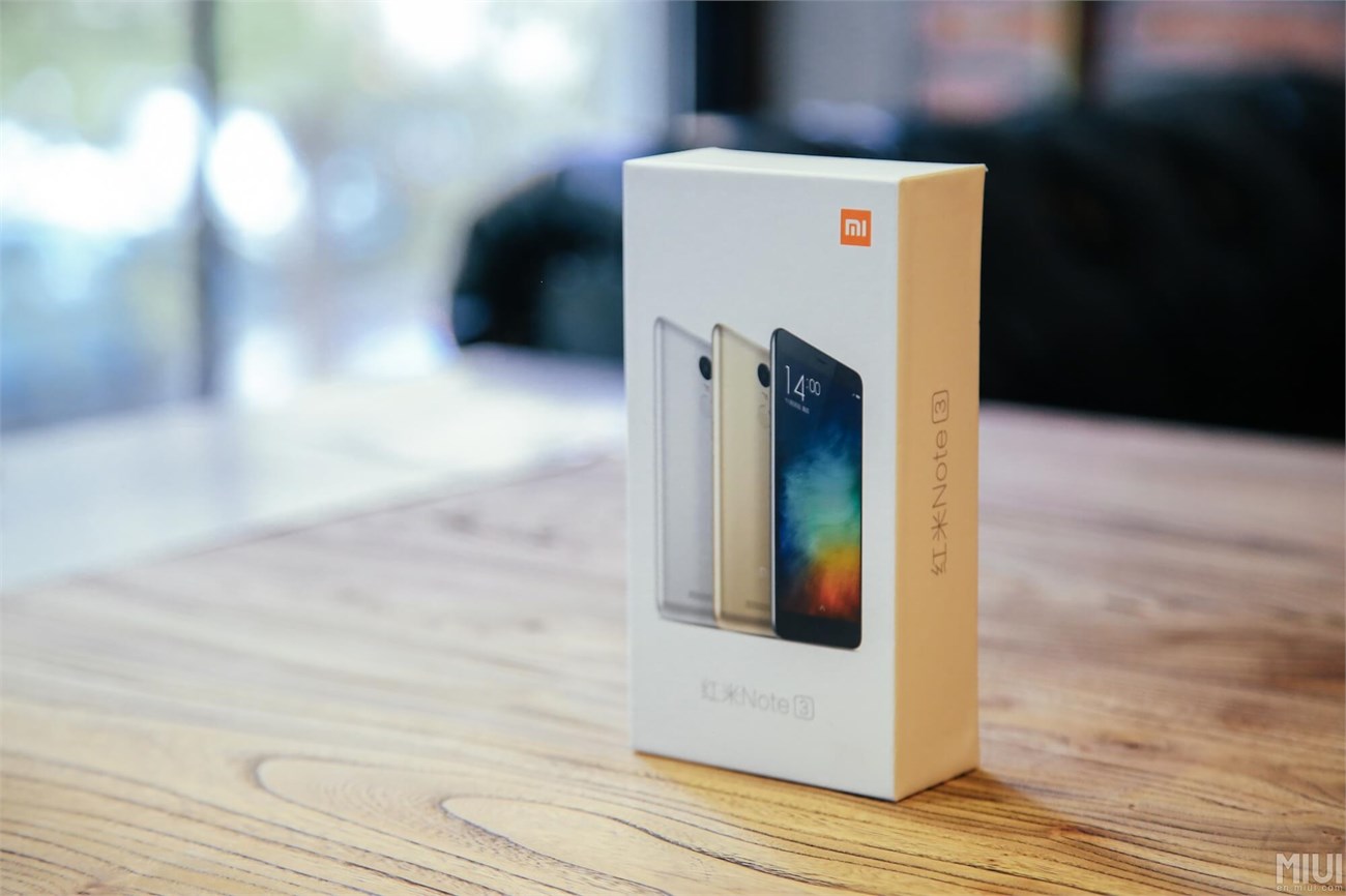 Hộp đựng Xiaomi Redmi Note 3