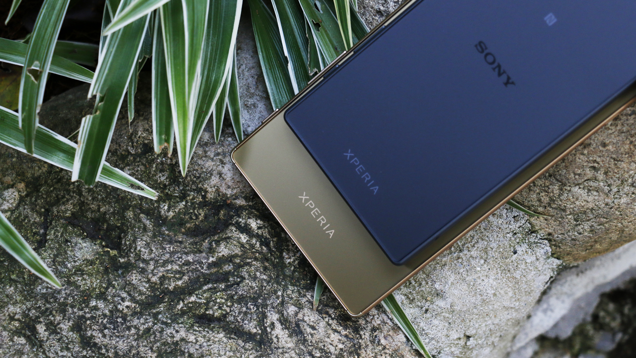 Sony Xperia Z5 Dual và Sony Xperia Z5 Compact