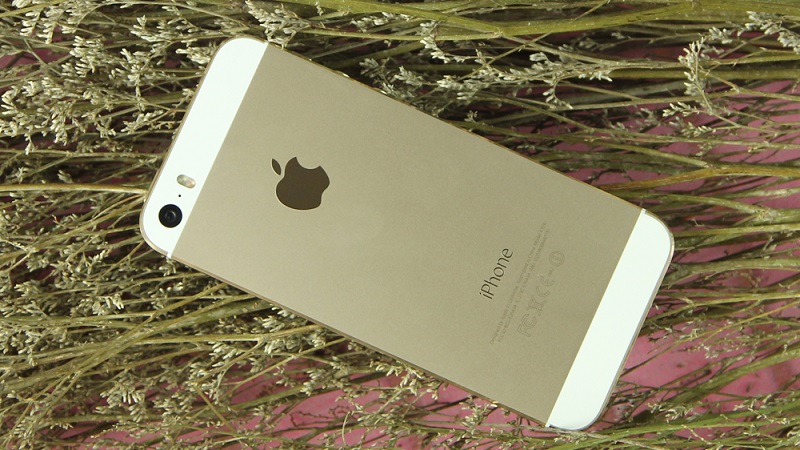 iPhone 5s phiên bản màu vàng Champagne sang chảnh