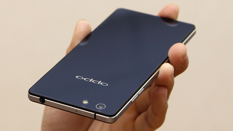 OPPO R1K với thiết kế đẹp, camera 13MP giảm giá mạnh OPPO R1K với thiết kế đẹp, camera 13MP giảm giá mạnh