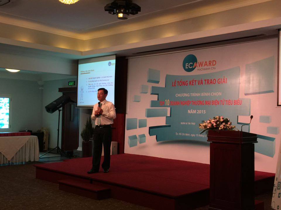 Top 10 Doanh nghiệp thương mại điện tử tiêu biểu Top 10 Doanh nghiệp thương mại điện tử tiêu biểu