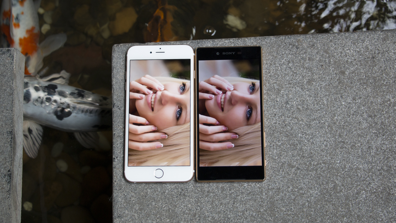 So sánh màn hình 6s Plus và Z5 Premium So sánh màn hình 6s Plus và Z5 Premium