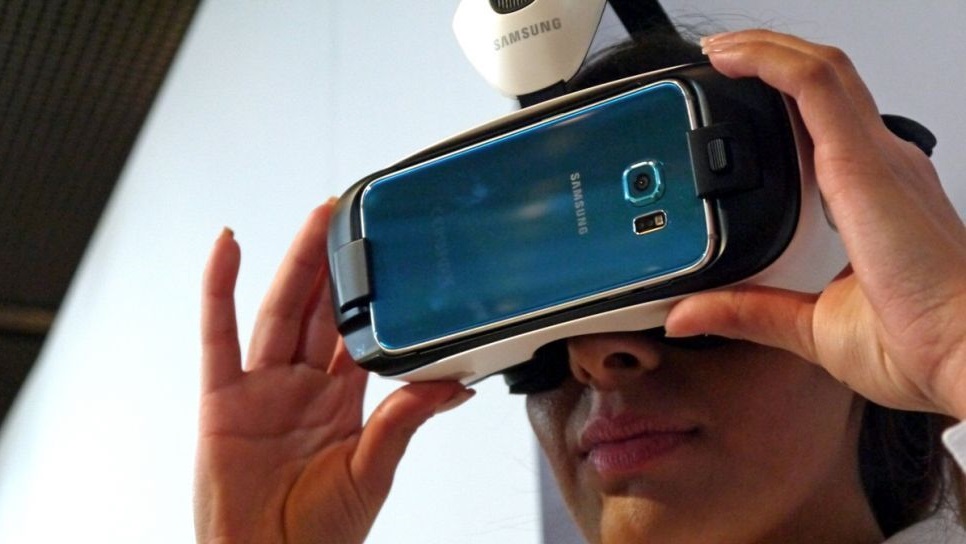 Đặt hàng trước Galaxy S7 sẽ được tặng kính thực tế ảo Gear VR