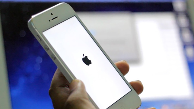 iPhone iPhone