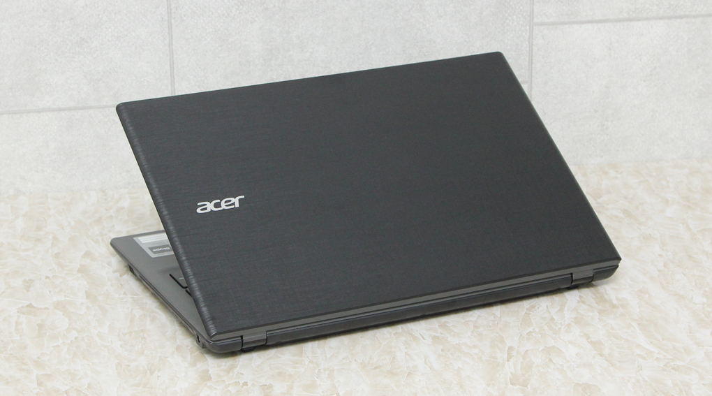 Acer E5 Acer E5