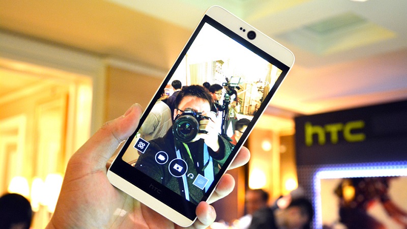 Desire 826 Selfie với camera trước 13 MP, hỗ trợ 4G giảm giá Desire 826 Selfie với camera trước 13 MP, hỗ trợ 4G giảm giá