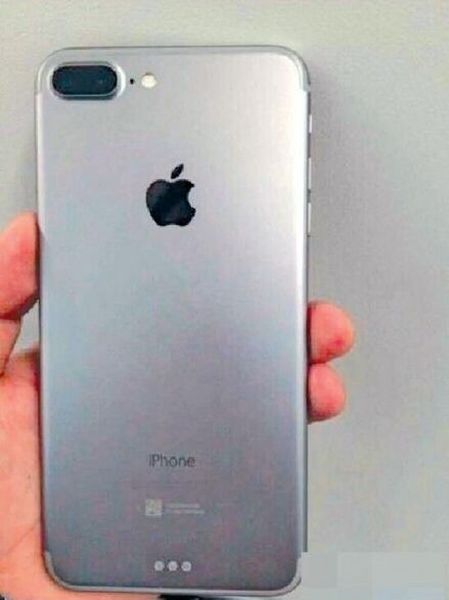 Mẫu iPhone 7 Plus rò rỉ