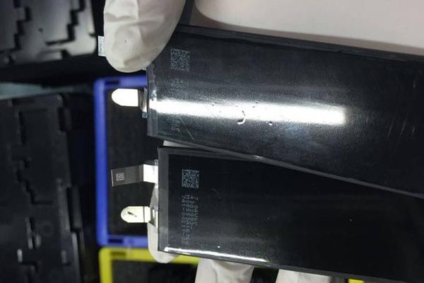 Pin của iPhone 7 Pin của iPhone 7
