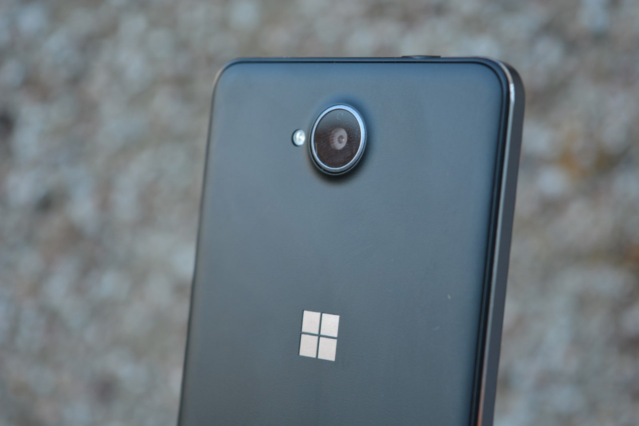 Lumia 650