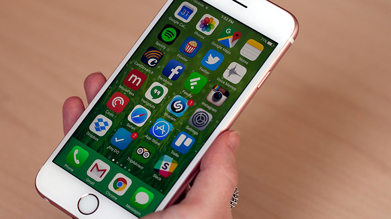 iPhone 6S 2 iPhone 6S 2