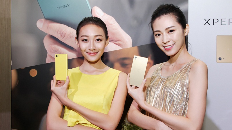 Rò rỉ 2 mẫu smartphone Sony nhỏ gọn, có thể là Xperia C6 với camera 16/21 MP