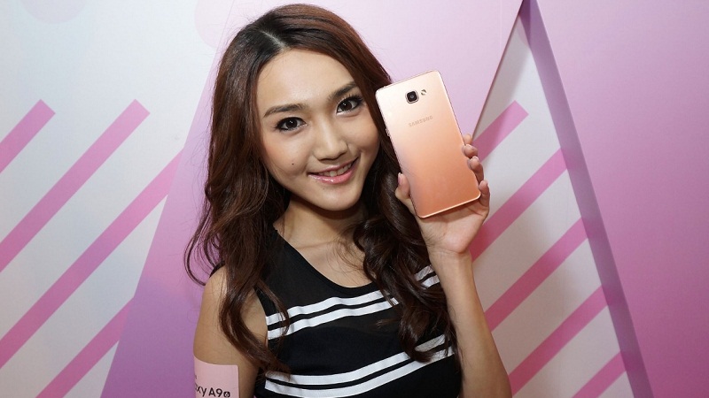Galaxy A4 hé lộ chi tiết cấu hình đầu tiên, giá bán đã hạ xuống Galaxy A4 hé lộ chi tiết cấu hình đầu tiên, giá bán đã hạ xuống