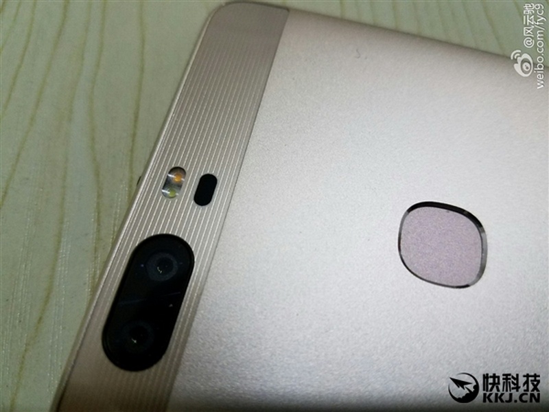 Huawei Honor V8 Huawei Honor V8