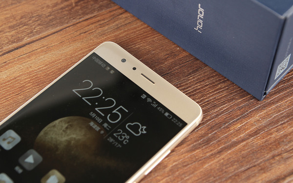 Honor V8 Honor V8