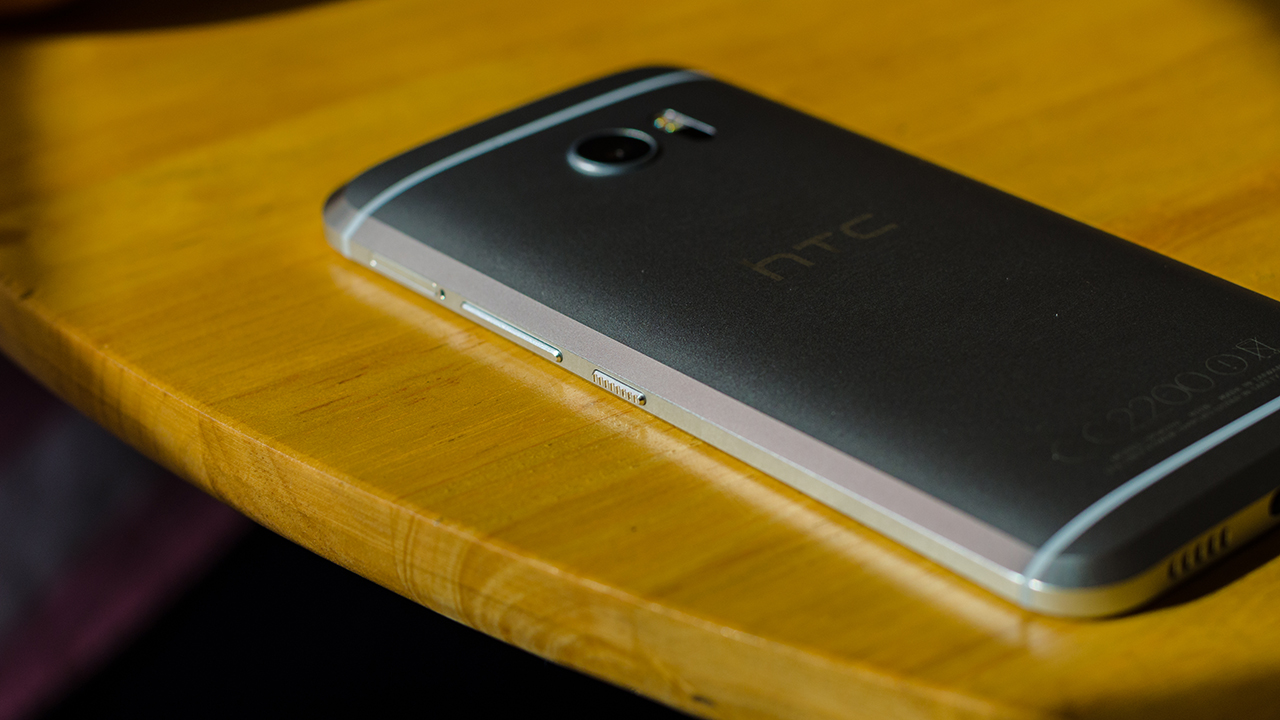 HTC 10 cạnh viền