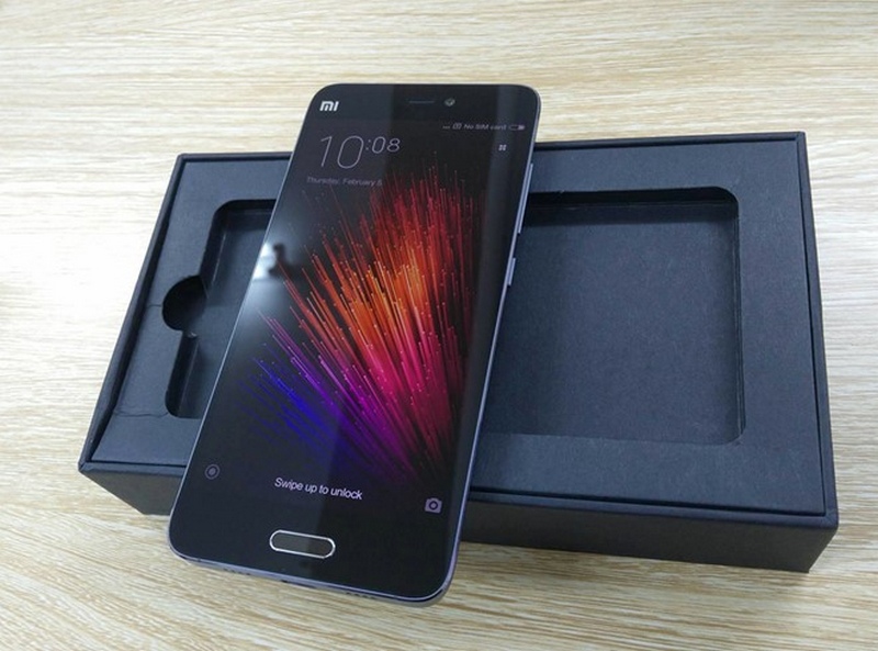 Xiaomi Mi 5 Xiaomi Mi 5